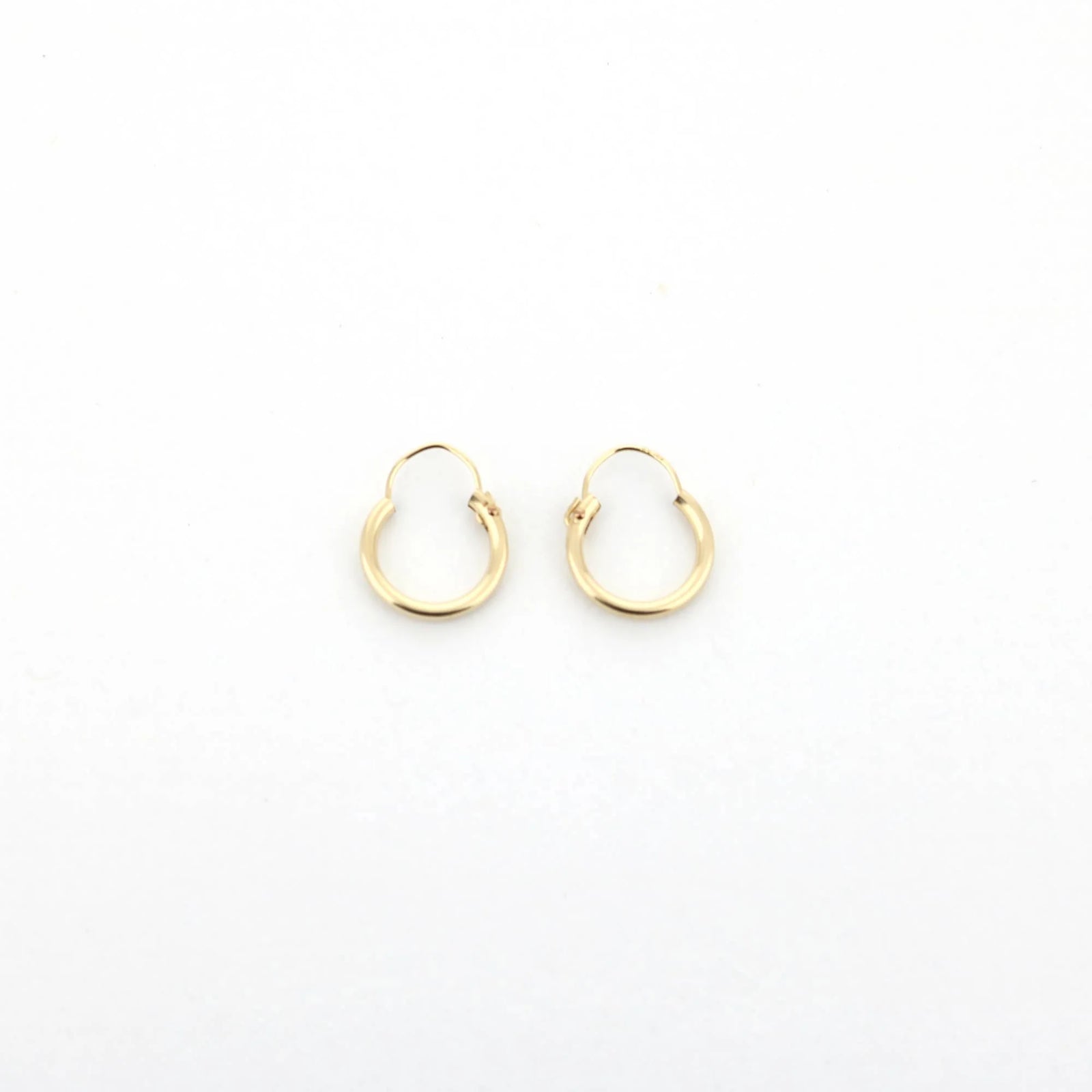 14k Solid Gold Endless Hoop Earrings - Thin Cartilage, Helix, Nose, and Tragus Options - 100% Genuine 14k Gold
14K Solid Gold Endless Hoop Earrings
