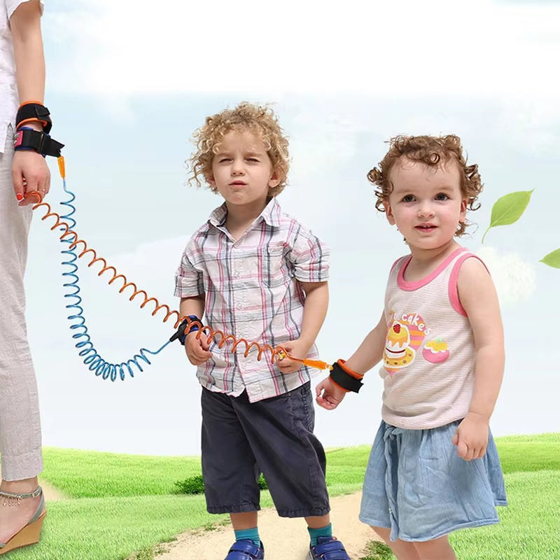 Toddler Safety Harness with Anti-Lost Wrist Link and Traction Rope for Children