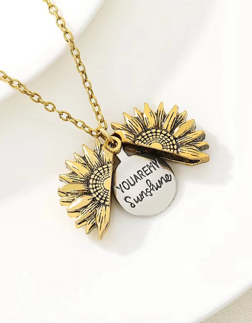 Load image into Gallery viewer, Stylish Sunflower Jewelry

